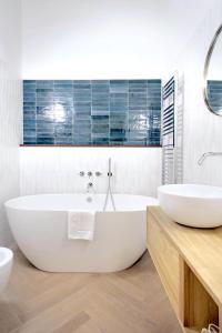 Trevi Luxury