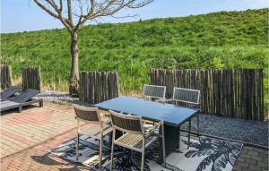 1 Bedroom Lovely Home In Sint-Annaland