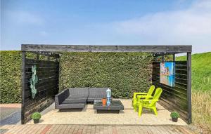 1 Bedroom Lovely Home In Sint-Annaland