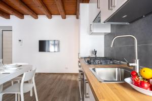 Two-Bedroom Apartment with City View