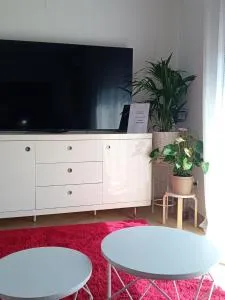 El estudio de las mariposas,sofa cama , cocina y baño - La Presa