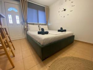 Dims Studio Paralia Ofryniou