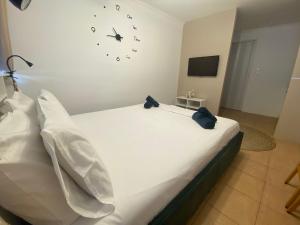 Dims Studio Paralia Ofryniou