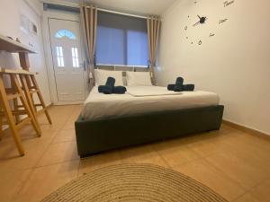 Dims Studio Paralia Ofryniou