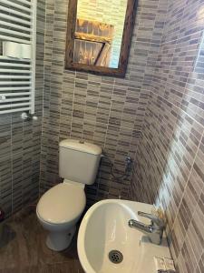 Eco Village Under the Cliffs