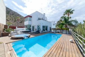 Villa Lux - 4hvězdičkové hotely ve městě Níjar