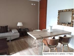 Milano 3 Astra Apartments & Rooms