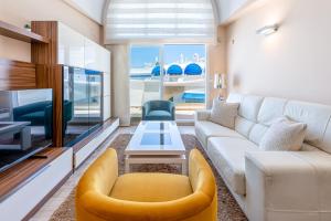 Atico dentro de la Isla Puerto Marina - Holiday Rentals Apartment