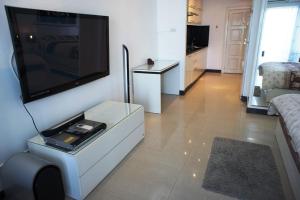 View Talay 5C , Top Floor Overlooking Jomtien Beach