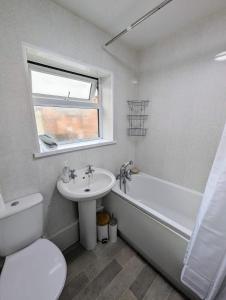 Enjoy 5 Br House Near The City