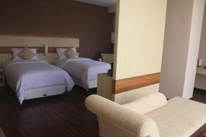 Hotel California Bandung