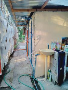 JUNGLE AERIAL ARTS NAMASTE LA Chi fan kubo 2pax