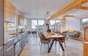 Stunning Home In Zerpenschleuse