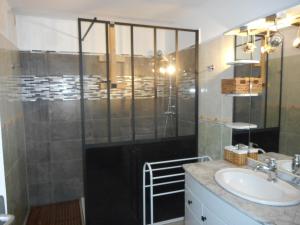 Appartements appartement independant avec jardin : photos des chambres