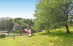 2 Bedroom Lovely Home In Burseryd