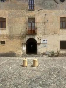 Al Castello Apartment - Falconara Albanese