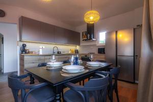 Blue Arb Apartment Rab