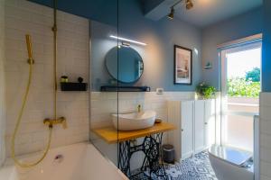 Blue Arb Apartment Rab