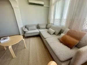 Tarihi Asansör Sokağında Daire - Karataş