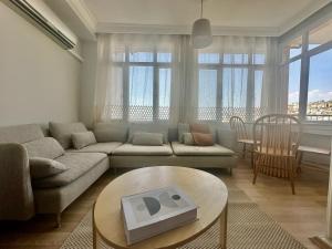 Tarihi Asansör Sokağında Daire