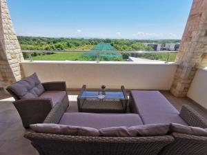 Apartment Kira - spacious apartment with sea view