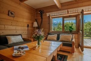 Domek z kominkiem i sauną w górach - Domek Pod Jeziorem