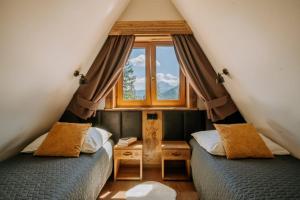 Domek z kominkiem i sauną w górach - Domek Pod Jeziorem