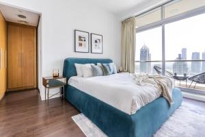 GuestReady - Skyview Home with Marina View