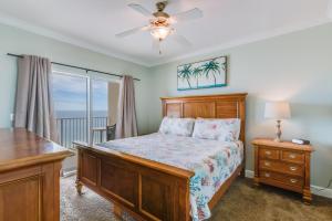 Crystal Shores West Condos