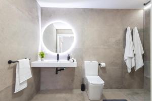 Moderno, amplio y muy cómodo