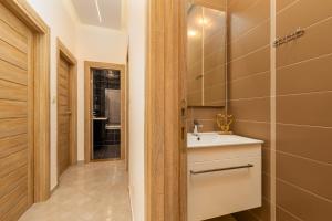 Apart hotel M S KATUNJANIN