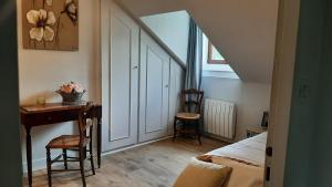 Maisons de vacances Gite Les Rimbaudieres a Ligueil : photos des chambres