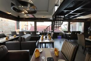 Hunky Dory Resort and spa