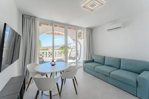 Ocean View apartments with a terrace