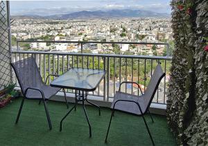 Great city view at a safe neighborhood near metro