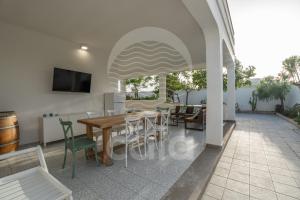 Villa Waterfront By Cala Salento