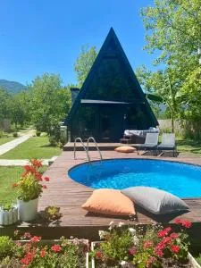 Sardunya Bungalov - Yanık