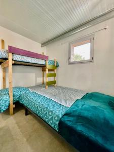 Maisons de vacances Gite ORCHIDEE au domaine les tournesols : photos des chambres