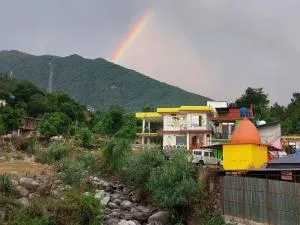 The Hostel Stories, Bir - Landing Site - Baijnāth