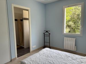 L ESCIL Domino 500m de la plage by Edgar et Alfred