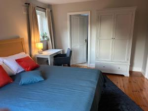 Kenmare Deer Park Lodge