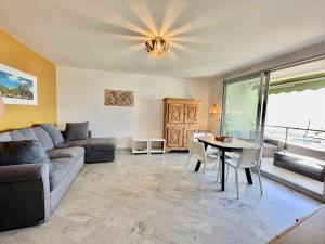 PGH N34 - Vue Mer & Port, Climatisé