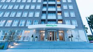 Holiday Inn hotel, 
Dresden, Germany.
The photo picture quality can be
variable. We apologize if the
quality is of an unacceptable
level.