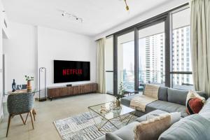 GuestReady - Best of Dubai | Downtown Views Tower