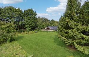 Amazing Home In Toftlund With Wifi