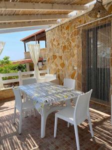 Appartamento con vista mare, Villa Macchie