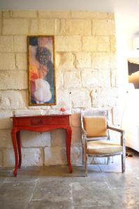 B&B / Chambres d'hotes chambre d hote spacieuse avec cour junas gard : photos des chambres