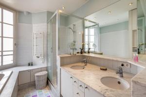 GuestReady - Séjour vintage dans le 8e arr.