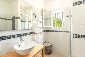 Appartements La Belle-Helene - Proche plage, 30 min d-ajaccio : photos des chambres