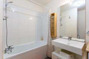 Appartements GuestReady - Stylish Retreat in Bacalan : photos des chambres